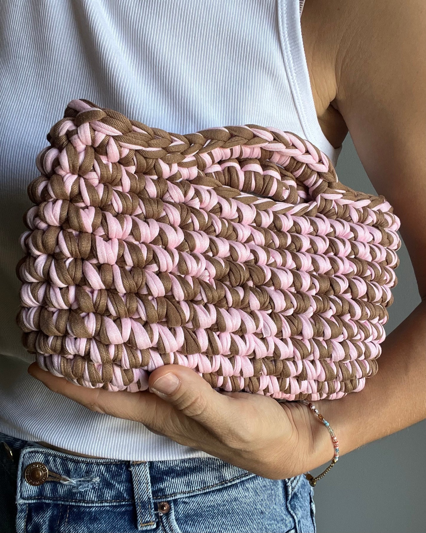 BASKET BAG CAMEL & DUSTY PINK