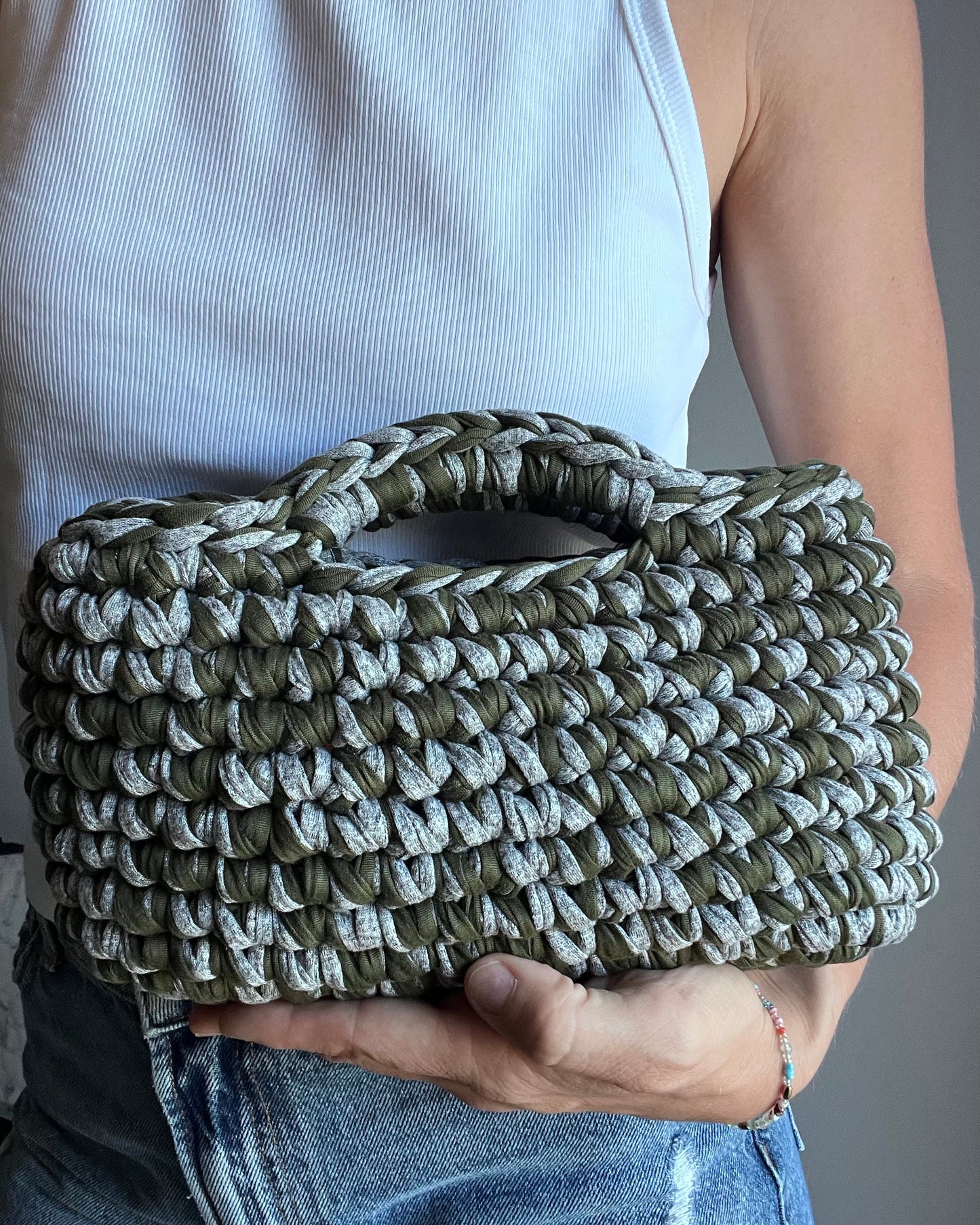 BASKET BAG STONE GREY & ARMY GREE