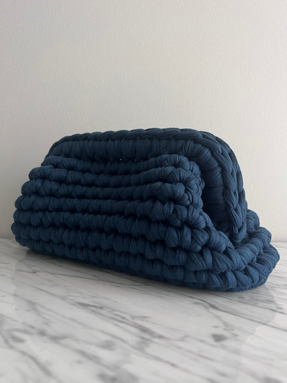 CLUTCH BAG DEEP BLUE
